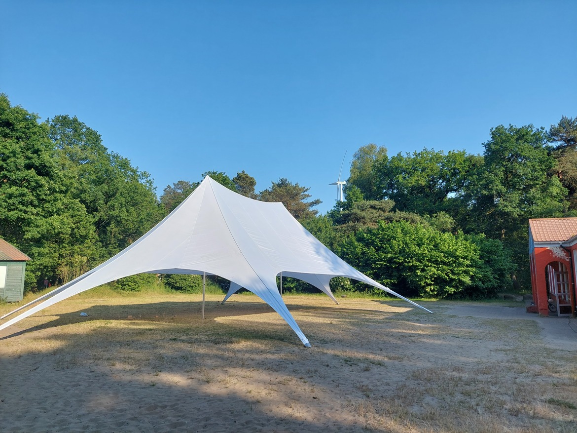 Raadsherenpark Tent